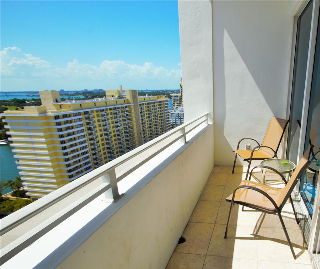 Image showcasing Tropical Paradise Beach Front Penthouse + Pool SUV - Airbnb